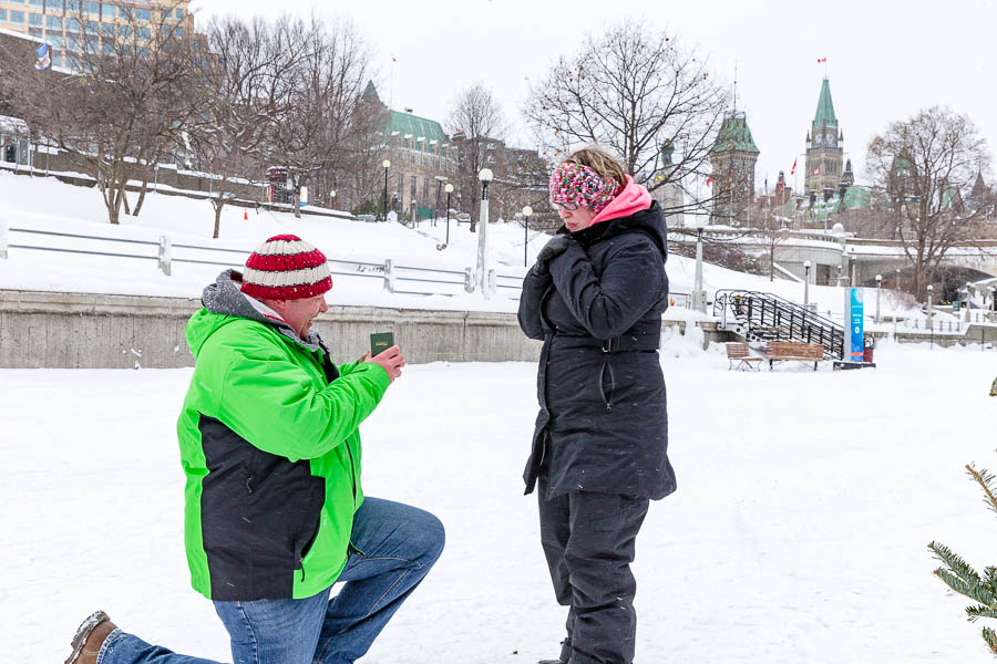 Rob surprises Shannon with a marriage proposal on the Rideau Canal in Ottawa.