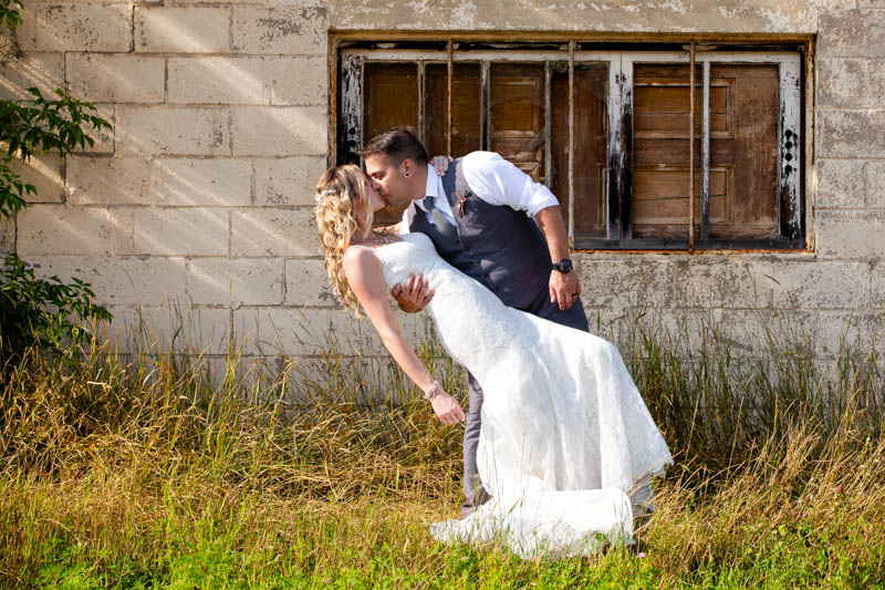 Dawn & Matt wedding portrait in the rural Ottawa region